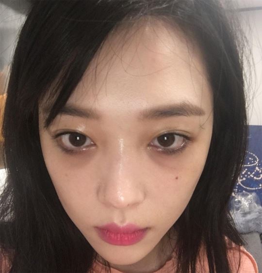 사진 출저 '설리' 인스타그램
