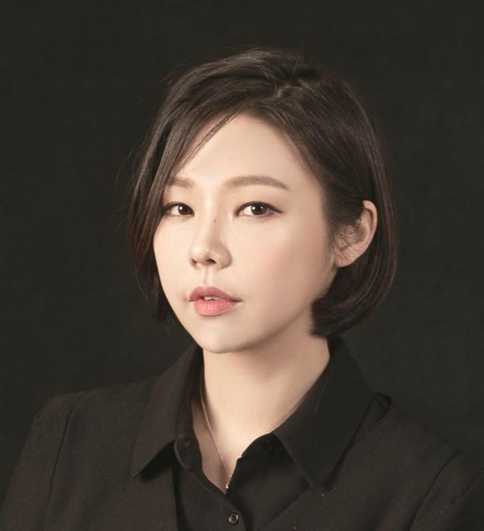 지휘자 진솔 ⓒ아르티제 제공
