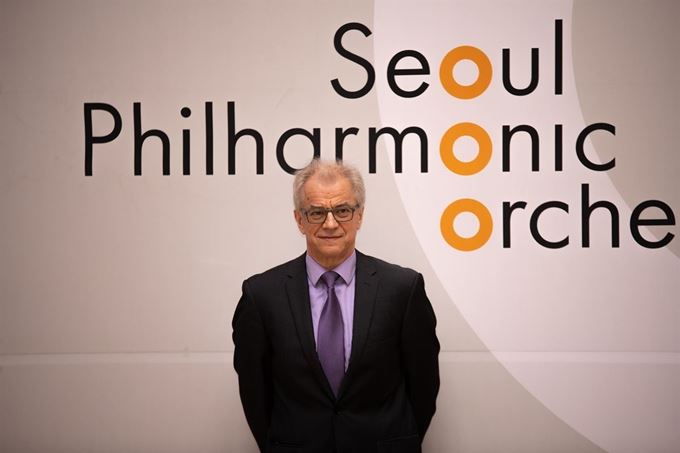 지휘자 오스모 벤스케 [사진=서울시향]